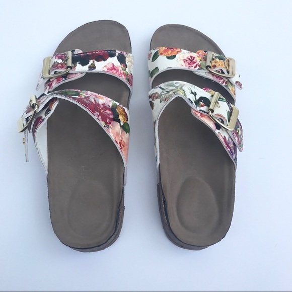 Madden Girl Brando Floral Sandals - Picture 6 of 7