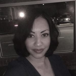 Meet your Posher, Dana