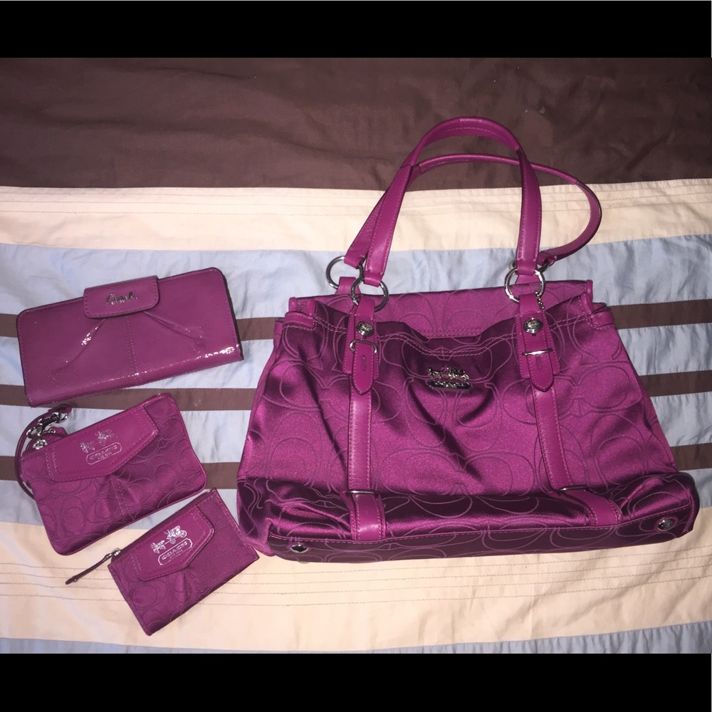 COACH Signature C Mia Outline Sateen Handbag 15402