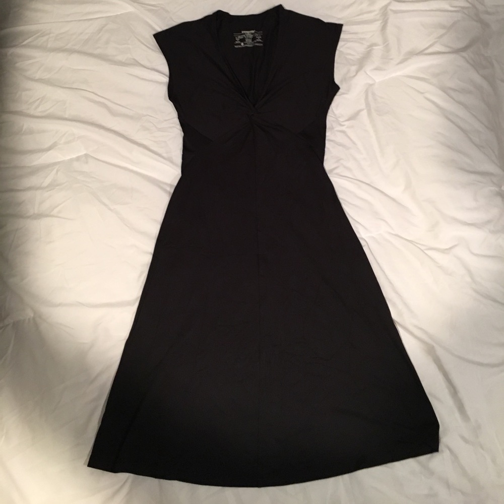 NWOT! XS Black Patagonia Twist Front Dress