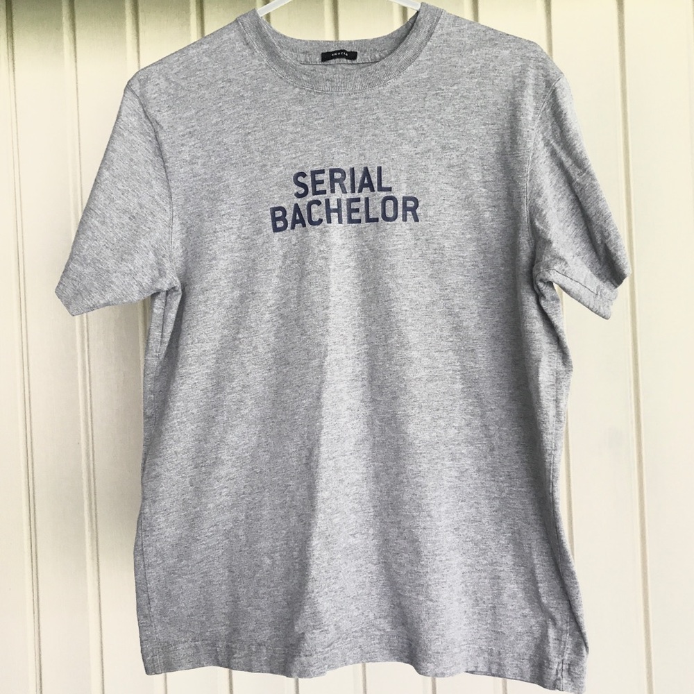 Abercrombie Novelty serial Bachelor tee shirt