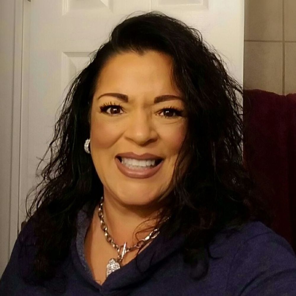 Meet your Posher, Michele