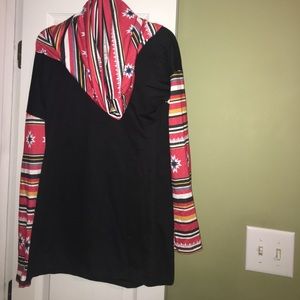 Black long sleeve shirt with Aztec print sleeves