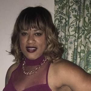 Meet your Posher, Karla