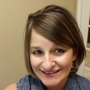 Meet your Posher, Pam