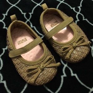 Infant Girls Shoes!
