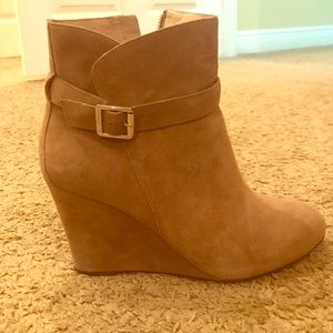 Brand new Vince Canute Booties