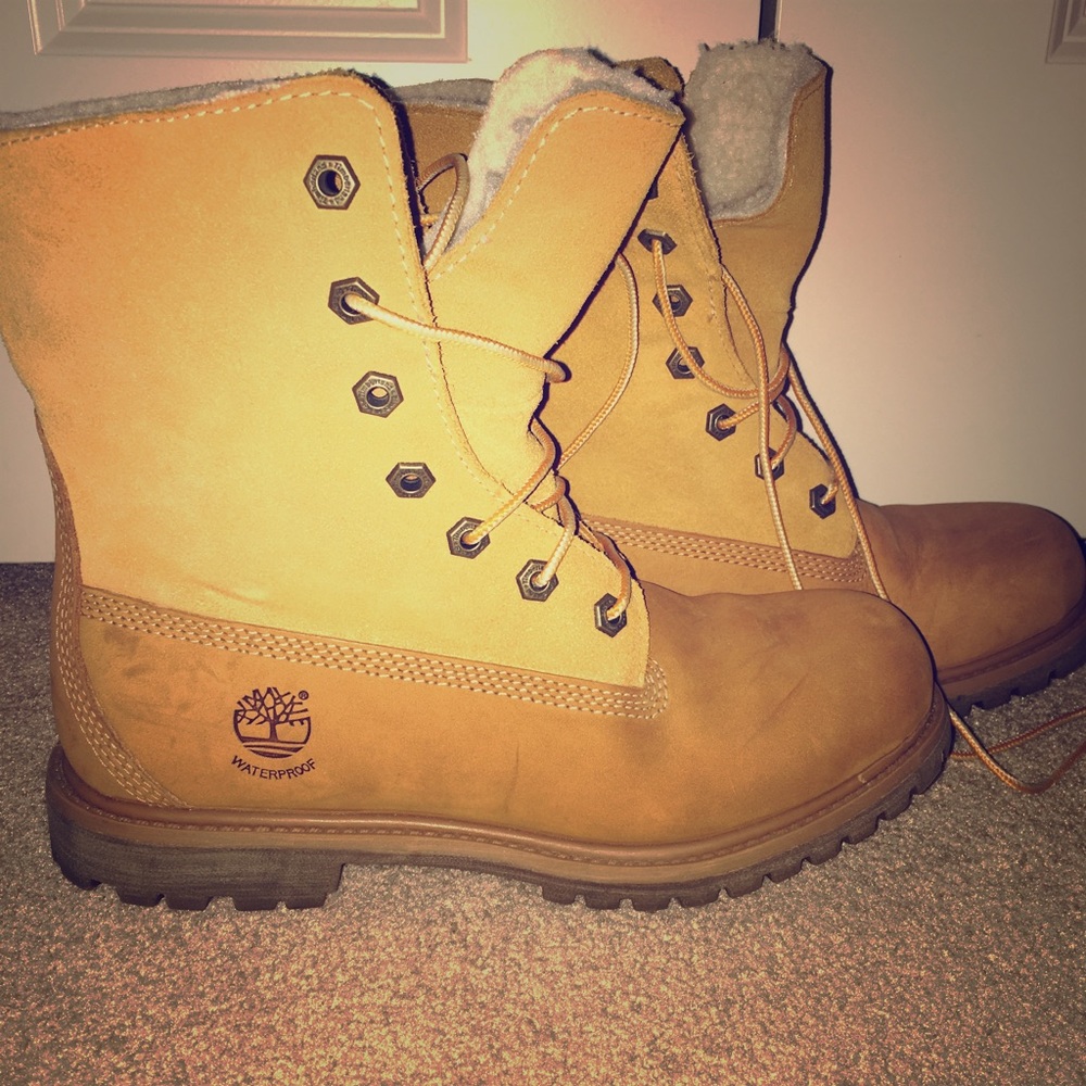 Authentic Timberland Waterproof laceup boots. Sz 7