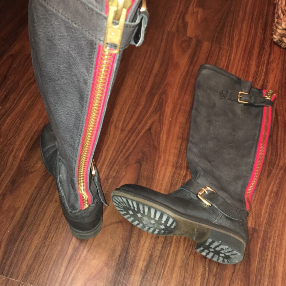 Steve Madden boots