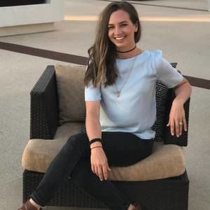 Meet your Posher, Alisha