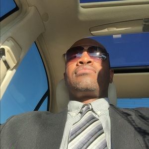 Meet your Posher, Ronnie