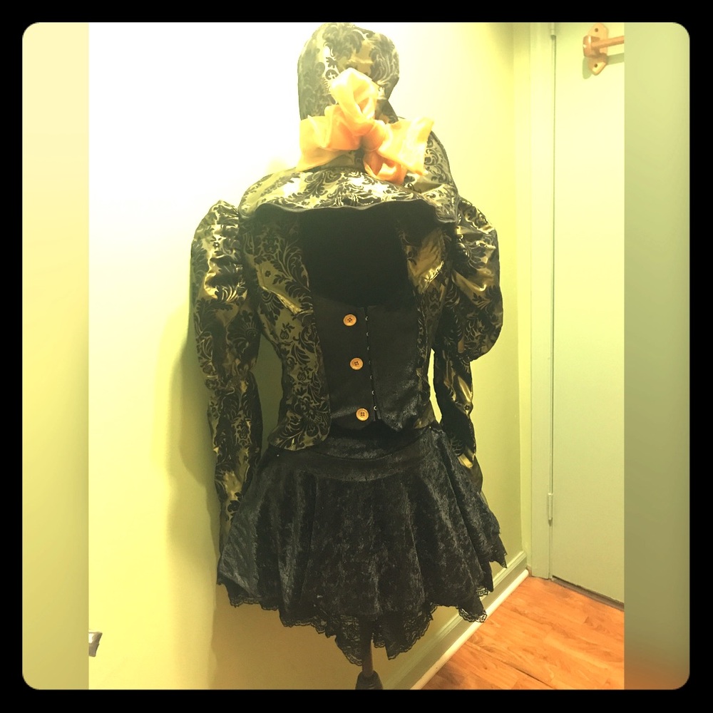 Halloween costume