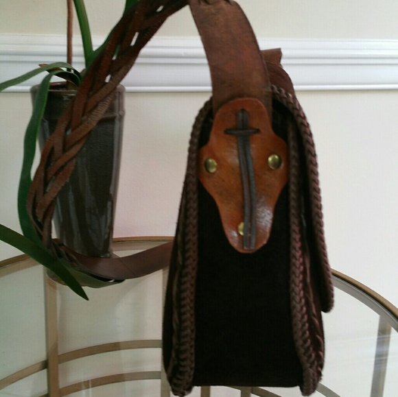 Vintage Suede CROSSBODY - Picture 3 of 7