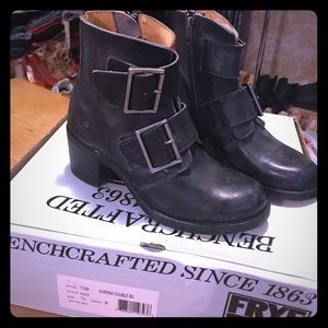 Frye Sabrina Buckle boots - NIB