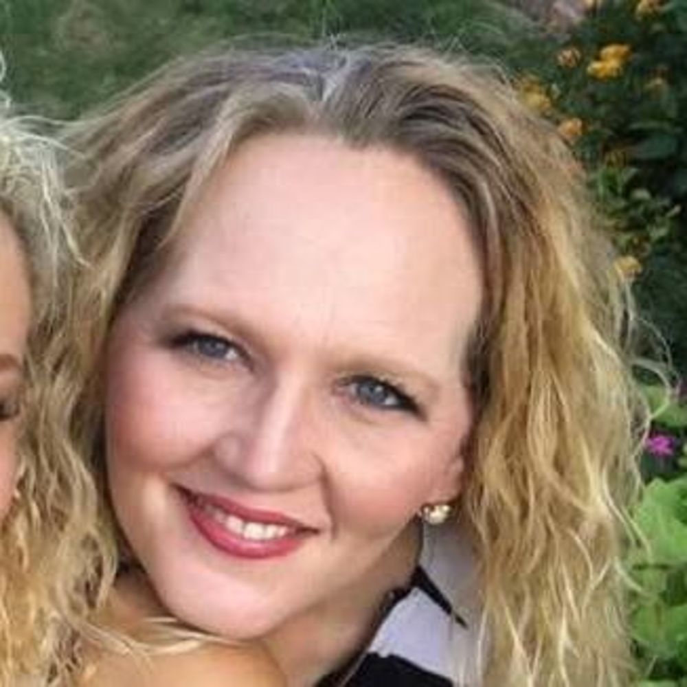 Meet your Posher, Dalena