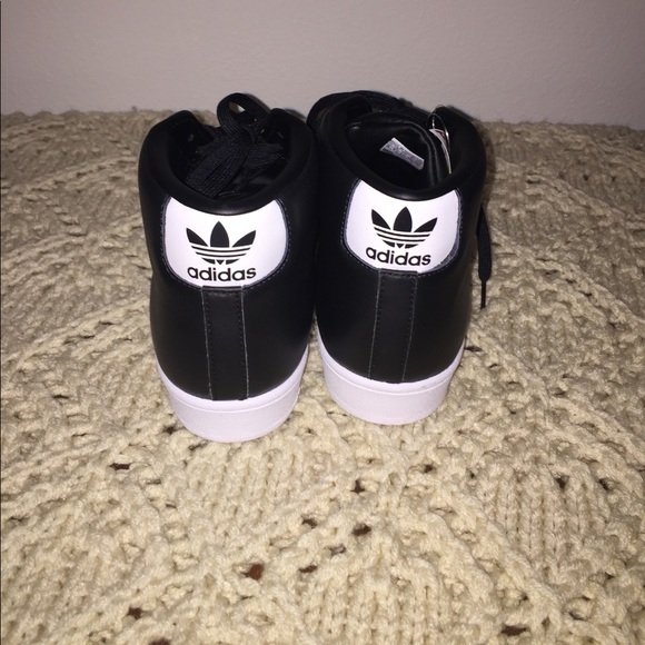 Not Available - Picture 5 of 8