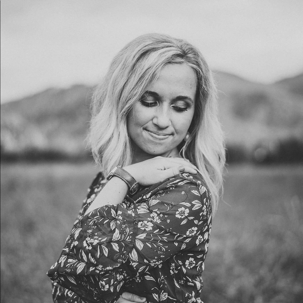 Meet your Posher, Natalie