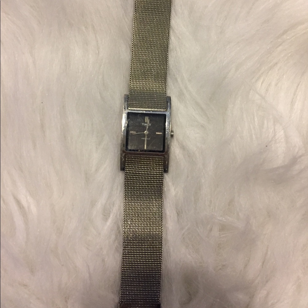 Cute Gray Timex watch (No battery)