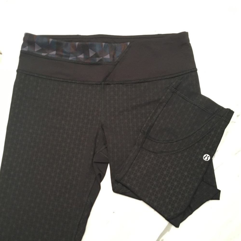 🍋Lululemon Run Inspire Crop II *Rare* EXC COND