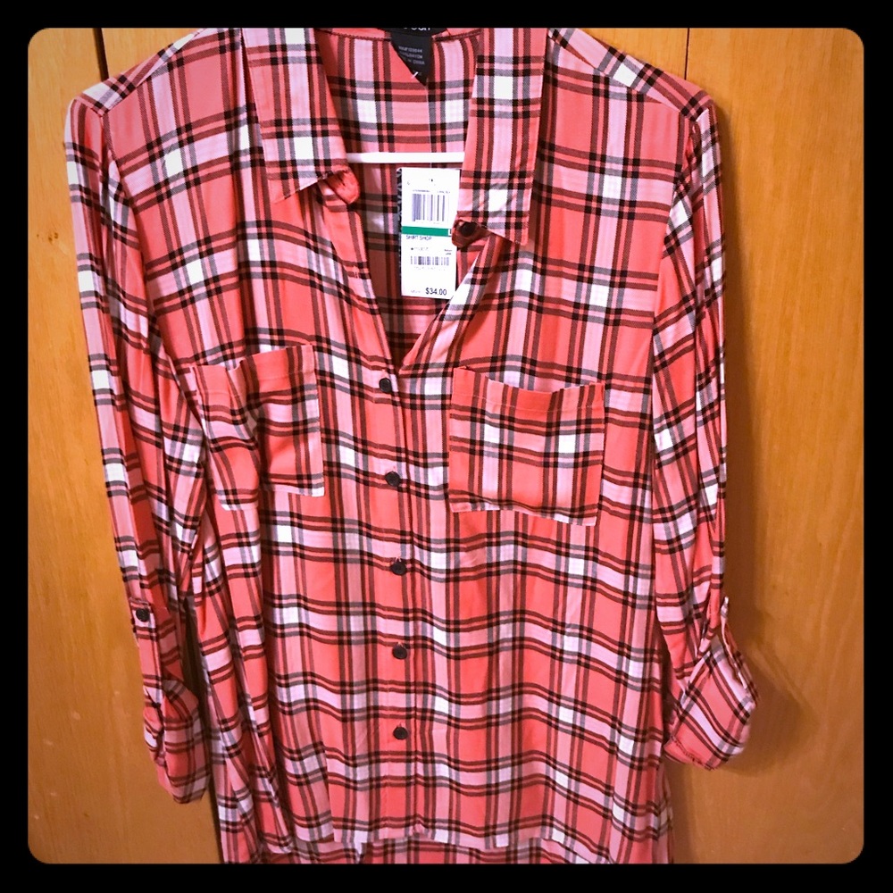 💖 SOLD! Plaid button up💖