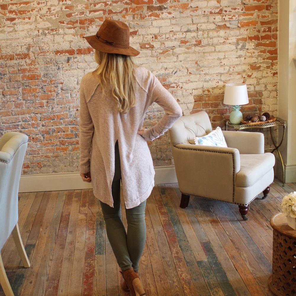 ✨LAST ONE✨Beige ultra soft turtle neck tunic - Picture 5 of 5