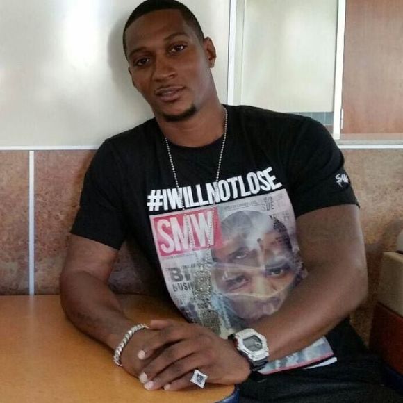 Meet your Posher, Robert - Picture 1 of 1