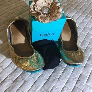 Tieks size 8 used with box and bag