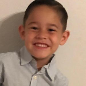 Meet your Posher, Leeann