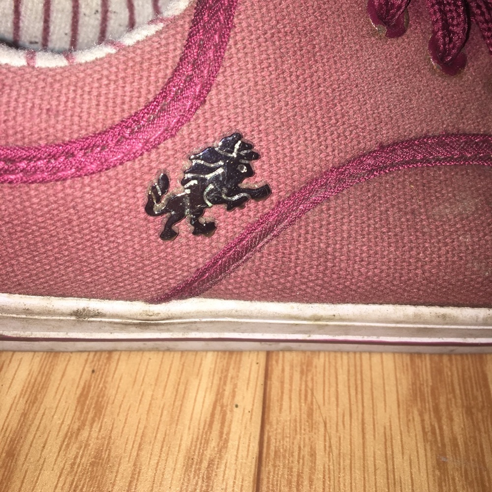 Red Maroon Shoes - Picture 4 of 4