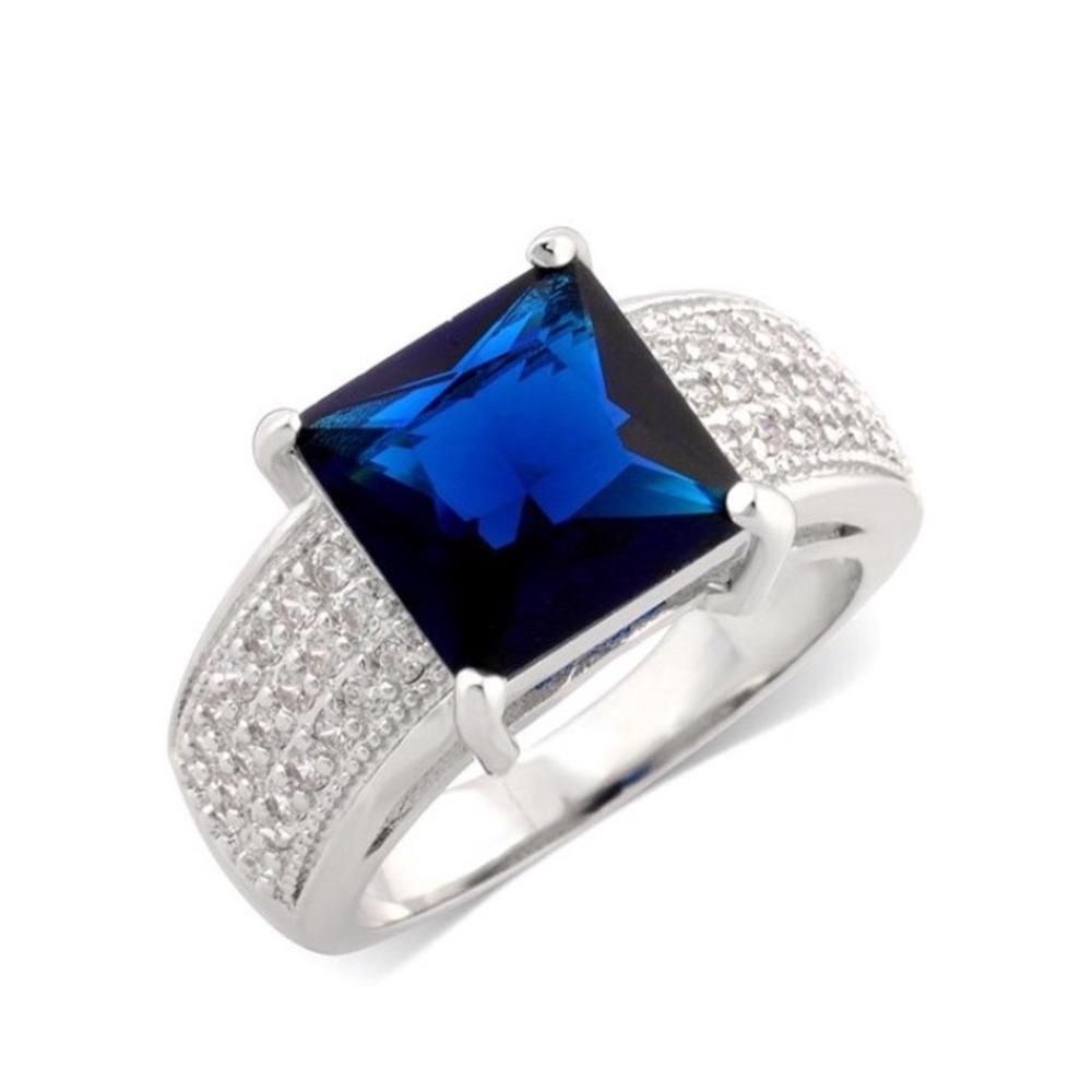 🆕 Blue & Silvertone Princess-Cut Ring-Size 6