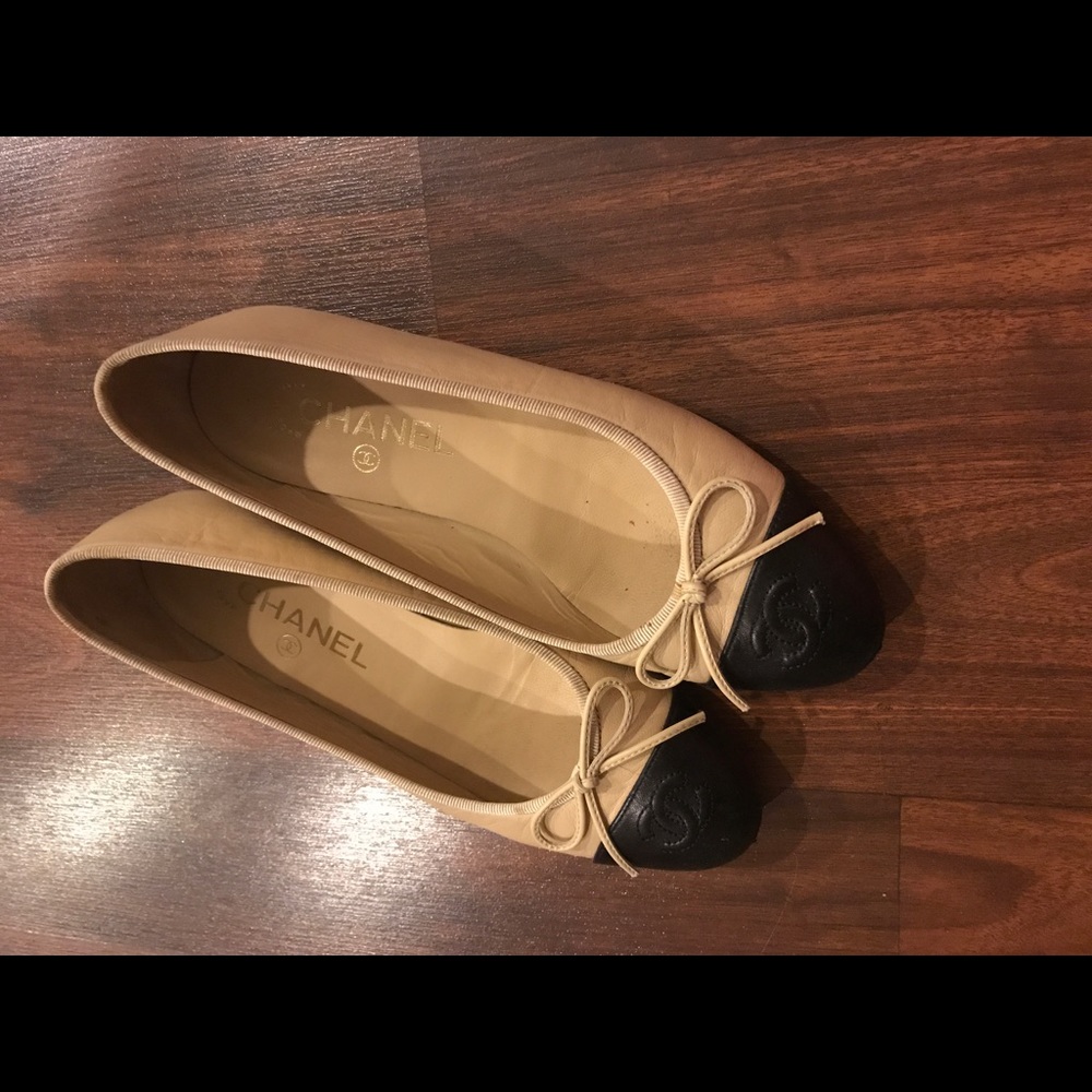 $595 Chanel Ballerina Flats