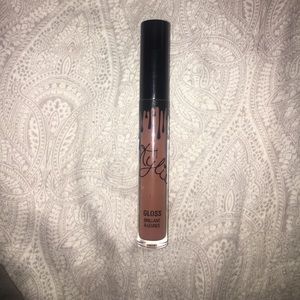 Kylie cosmetics gloss