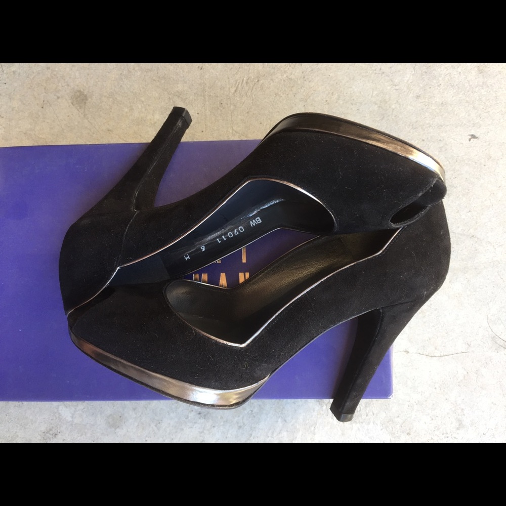 Shoes - Picture 4 of 5