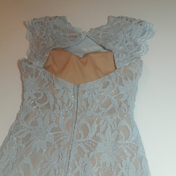 City Triangles Crystal Lace Dress - Picture 6 of 8