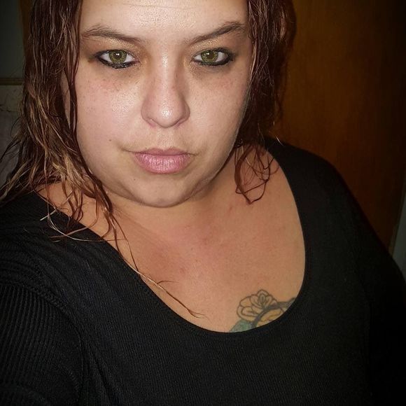 Meet your Posher, Liz - Picture 1 of 1