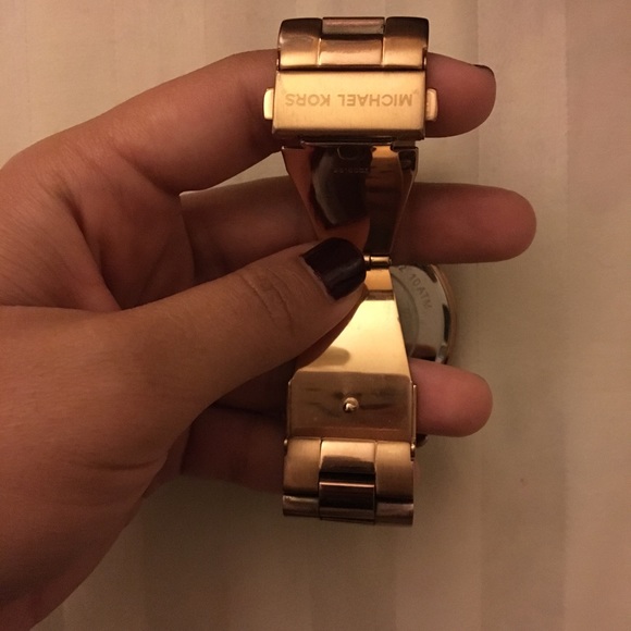 Michael kors watch main image 4