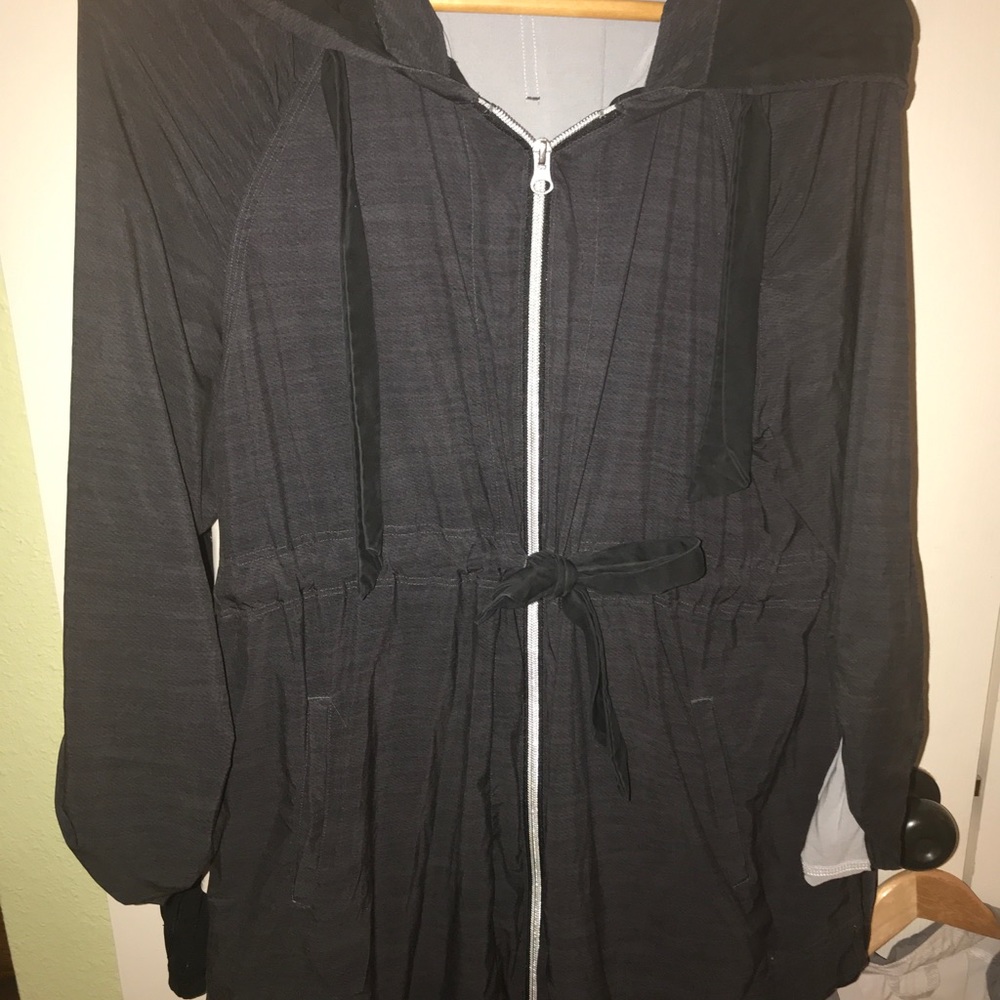 Zip jacket