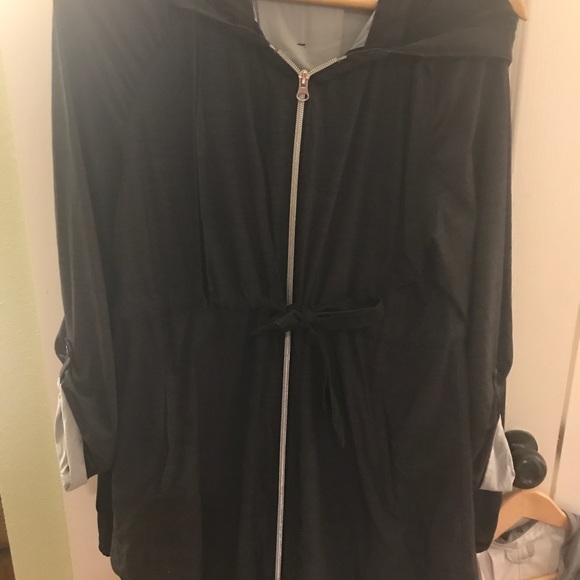 Zip jacket - Picture 3 of 3