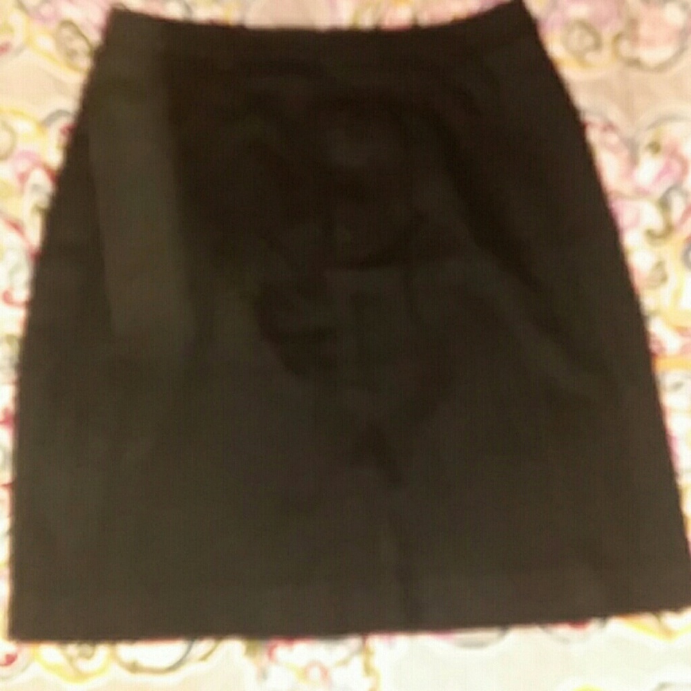 Dockers skirt