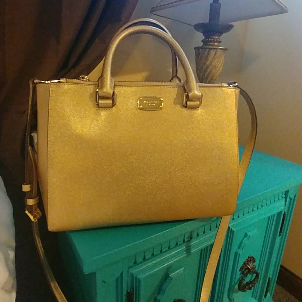 Michael Kors satchel/crossbody