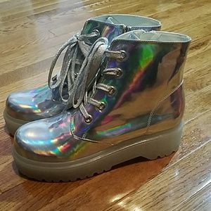 NEW Yru Holographic Booties sz 10