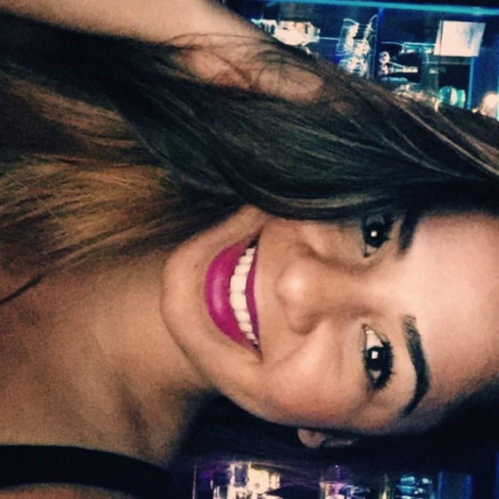 Meet your Posher, Crystell