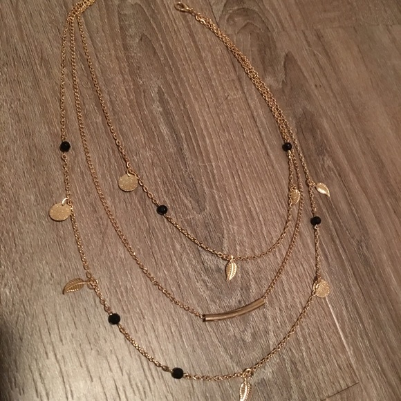 1 LEFT! 3 Layer Chain Fall Charms Fashion Necklace - Picture 3 of 4