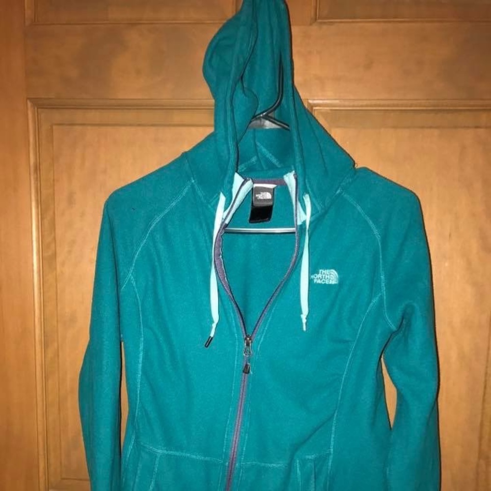-SOLD---Women's fleece NorthFace Jacket