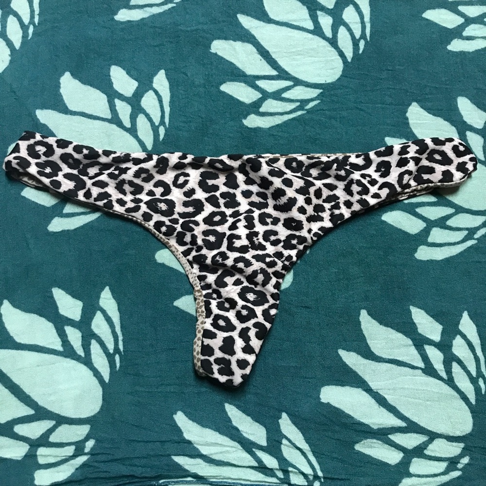 Hookipa snow lepord bottoms