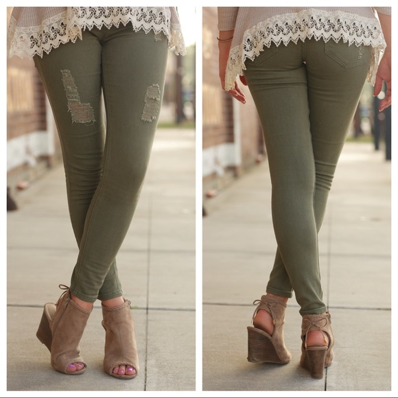 Olive distressed skinny jean - Picture 2 of 8