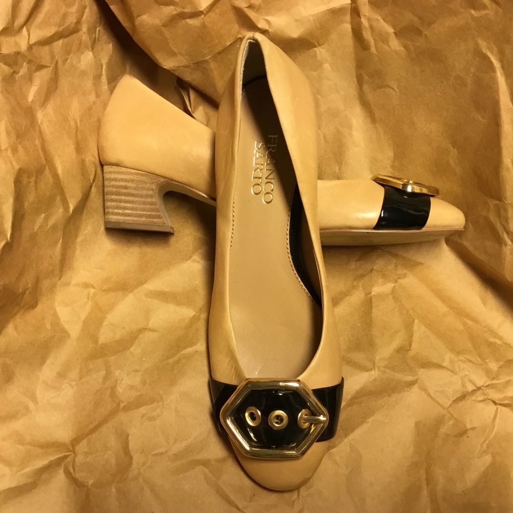 Classic Pumps