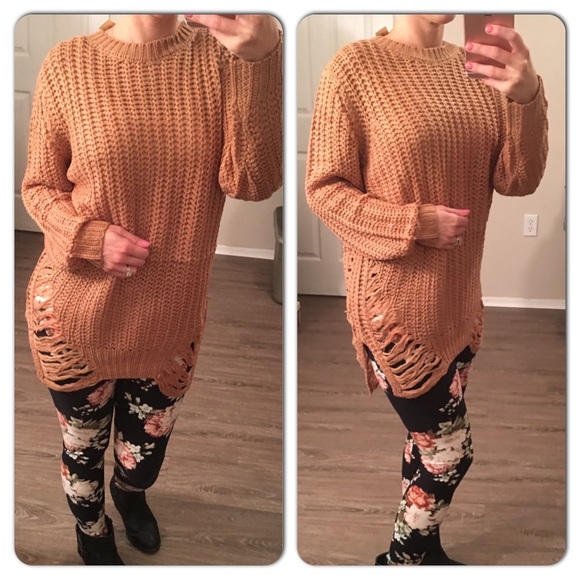 🚨1 Lg LEFT Distressed Curved Hem Knit Sweater - Picture 2 of 7