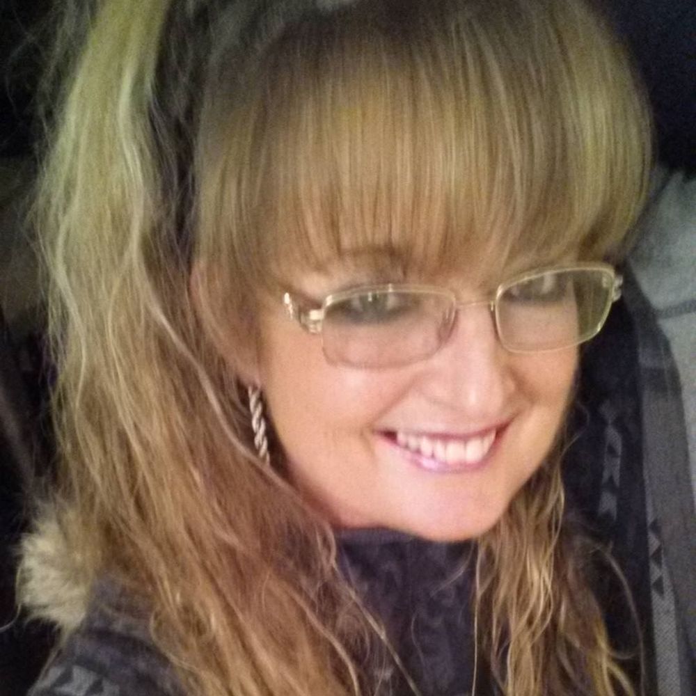 Meet your Posher, Linda house