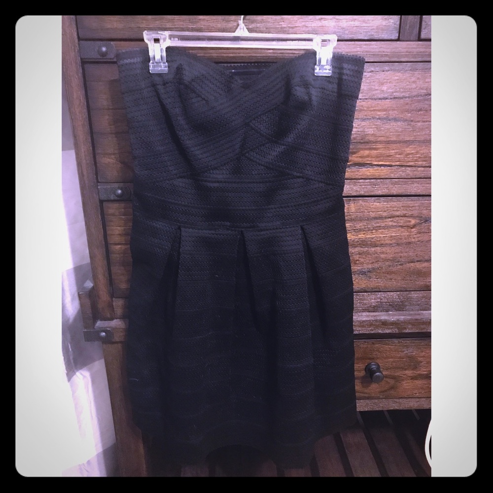 Sleevless Wrap Canvas Dress from Express 🖤✨